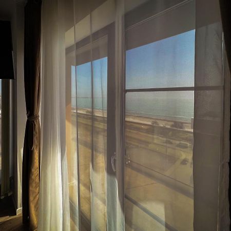 Black Sea Booking - Dubai Năvodari Kültér fotó